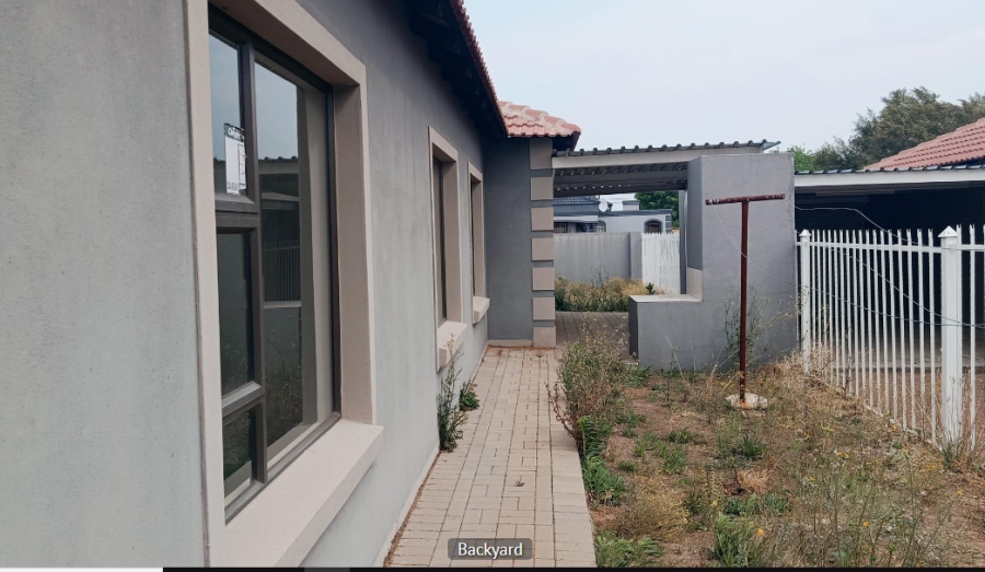 2 Bedroom Property for Sale in Mandela View Free State